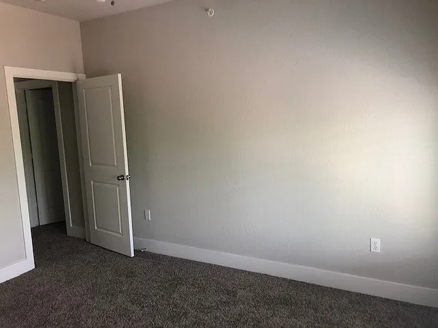 1121 Bernard St #102 — Photo 13