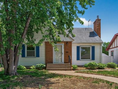 4706 Girard Ave N, Minneapolis, MN, 55430