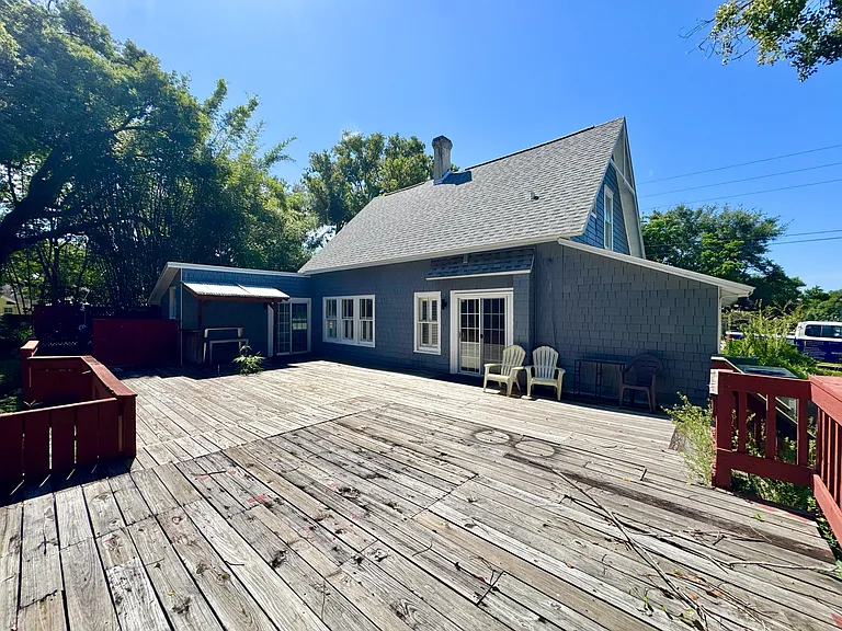 6971 Earlwood Ave — Photo 9