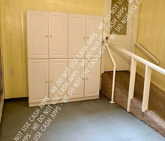 908 Townwood Dr — Photo 13