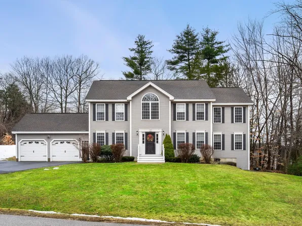 107 Magnolia Drive, Goffstown, NH 03045