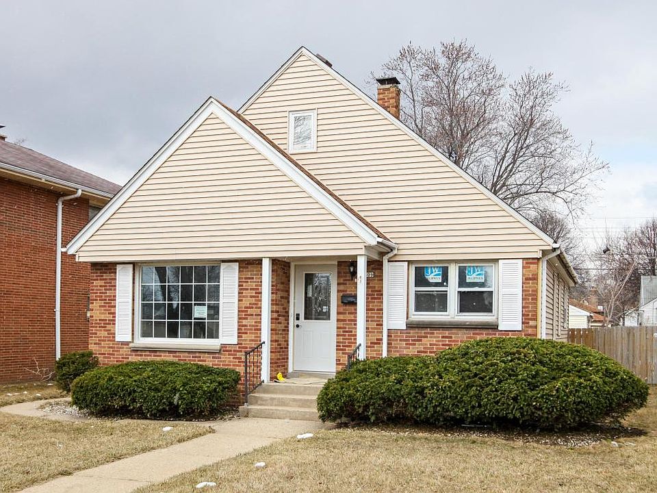 2nd image of 4309 N 61st St