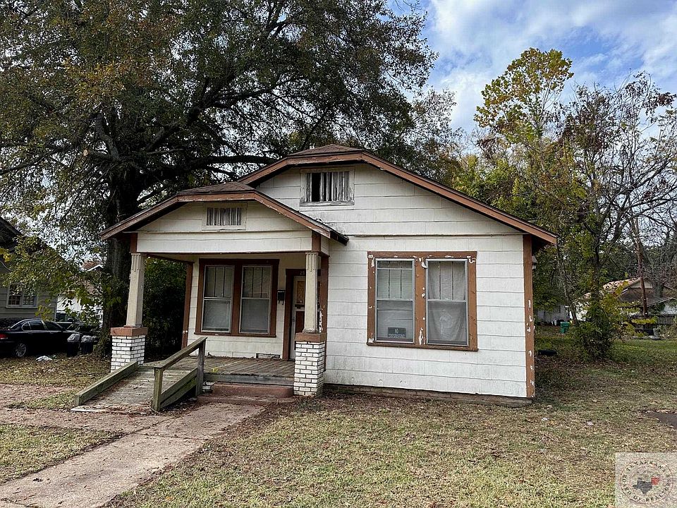 1st image of 2505 Magnolia St