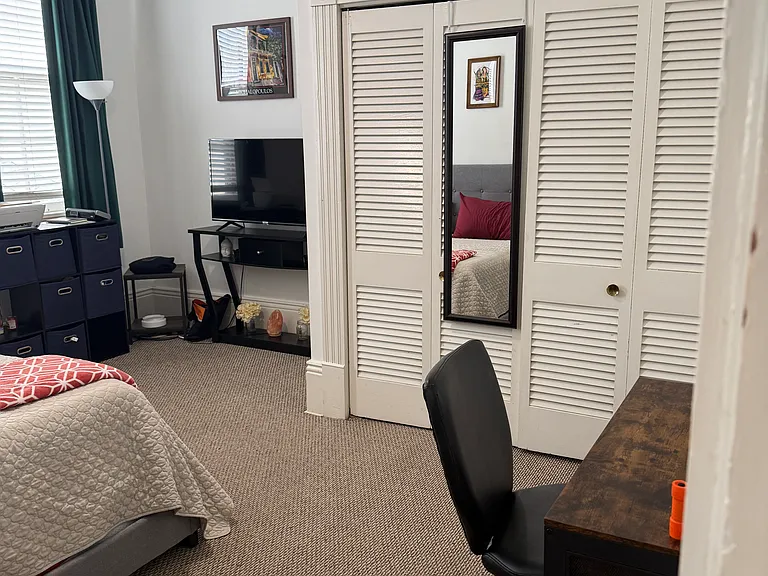 Front bedroom Closet