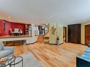 834 N Lawrence St, Philadelphia, PA 19123