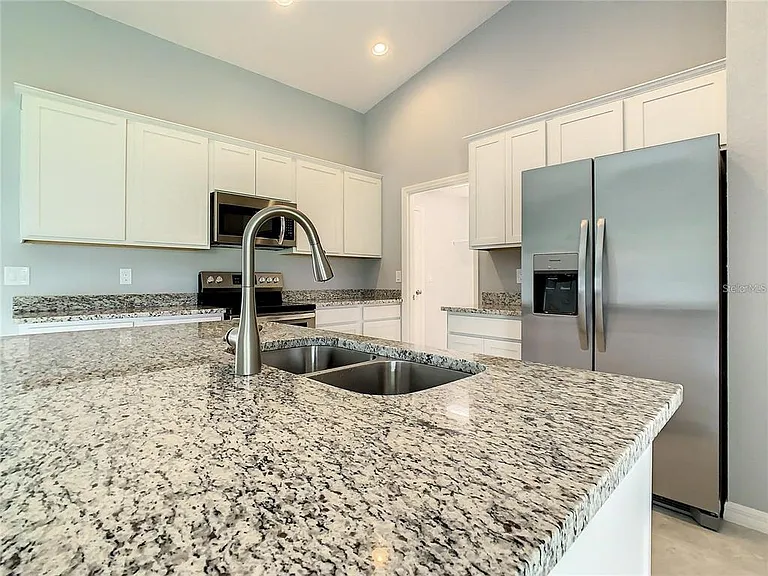 27307 Tierra Del Fuego Cir — Photo 15