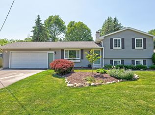 3767 Thomas Rd, Oxford, MI 48371