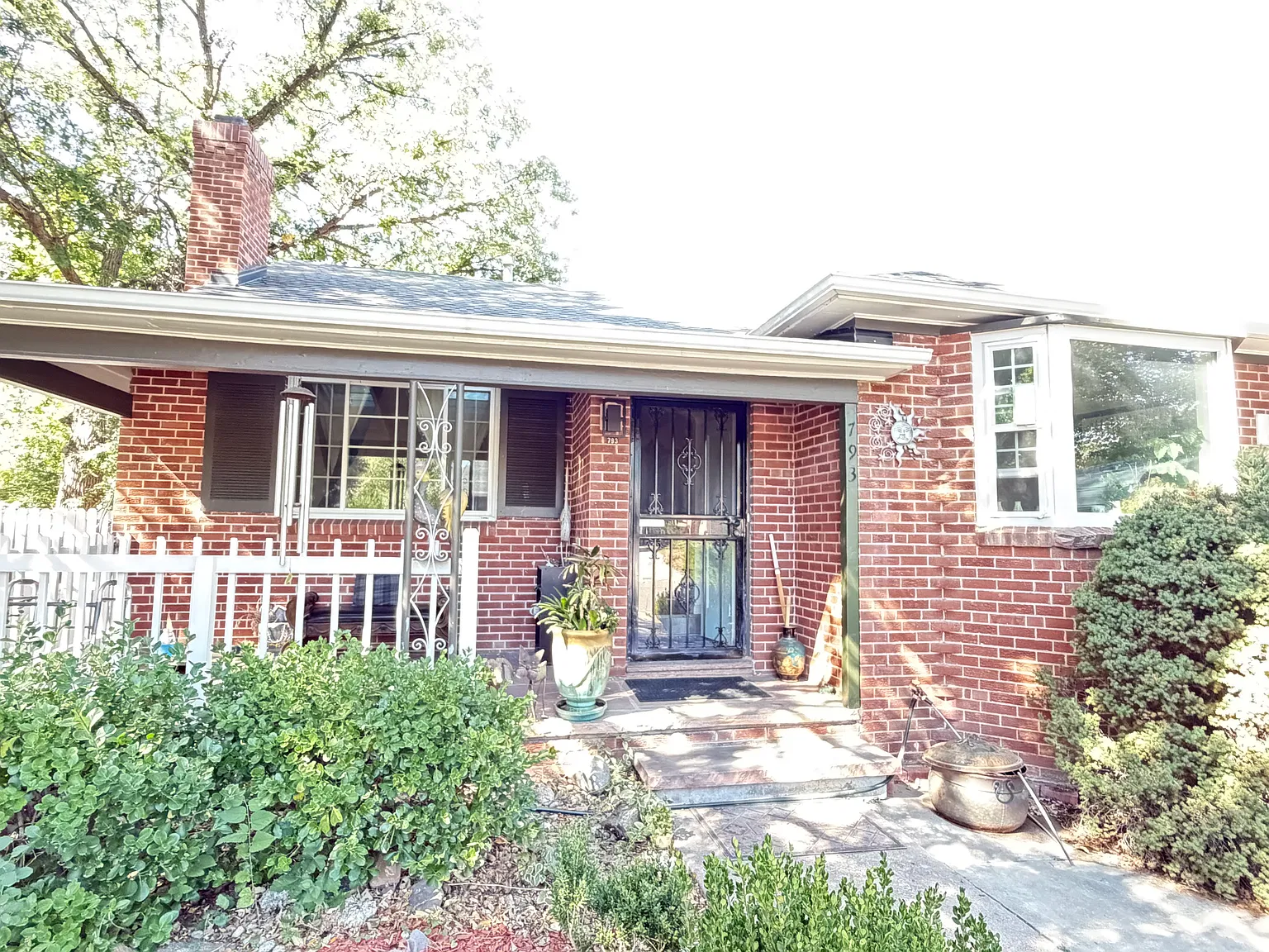 3 bed, 1984 sqft, $3,000 — Photo 4