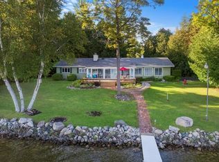 5250 Birchwood Dr, Cheboygan, MI 49721