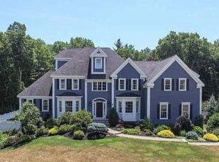 18 Olde Coach Rd, North Reading, MA 01864