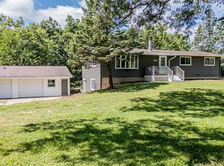 13849 Lovers Lane Rd, Princeton, IL 61356