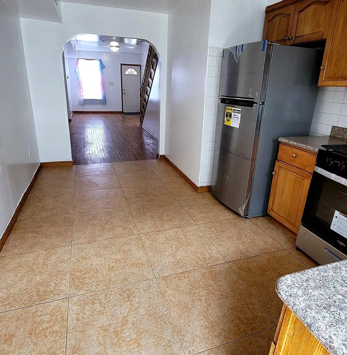 3 bed, 1.5 bath, 1080 sqft, $1,880 — Photo 1
