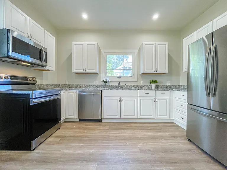 63 Pleasant Ave #1 — Photo 12