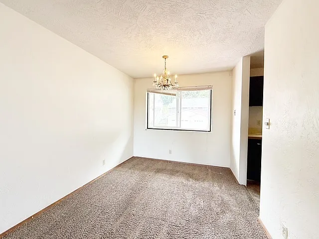 100 N Lafayette Ave — Photo 8