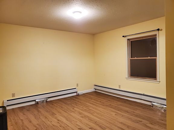 3rd image of 486 Whispering Hills Rd #A