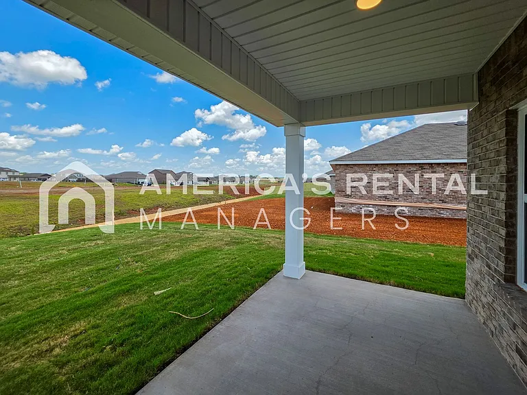 181 Keller Dr — Photo 49