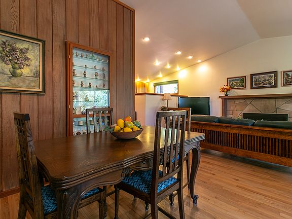 5th image of 54790 Forest Haven Dr