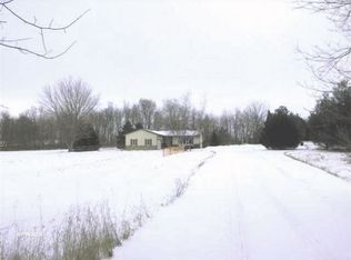 494 Windmill Rd, Brooklyn, WI 53521