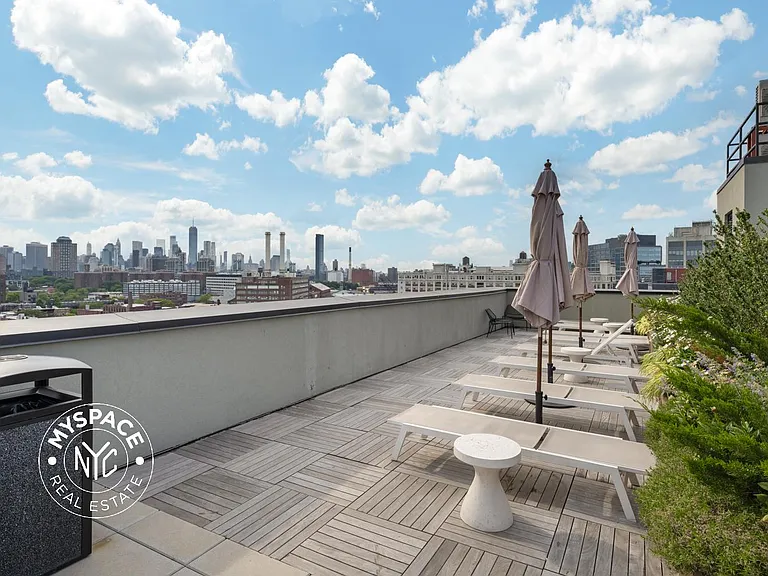 58 Vanderbilt Ave #10M — Photo 11