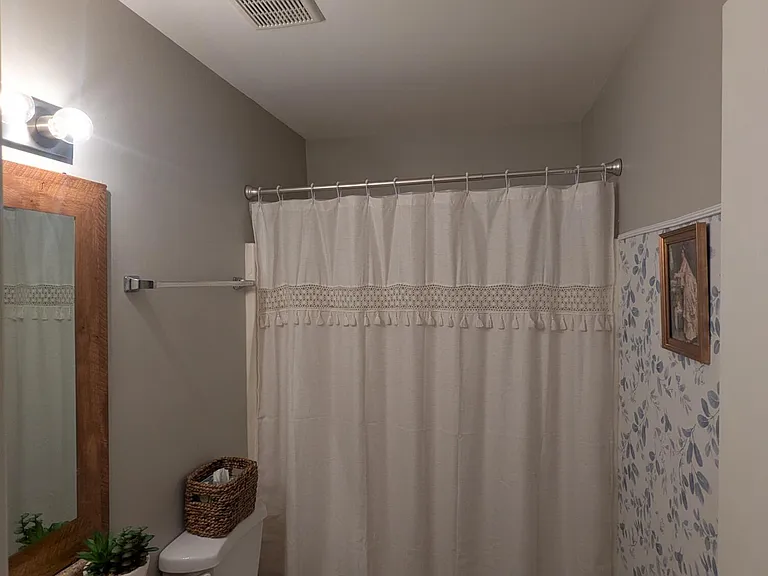 5513 Kaplan Dr — Photo 29