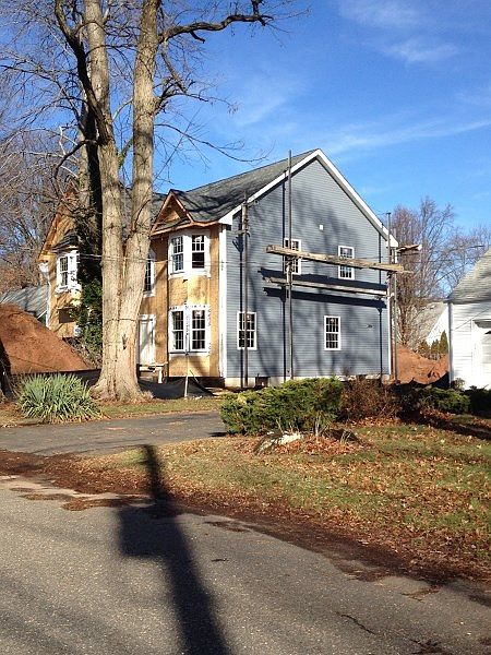2nd image of 102 Andrew St