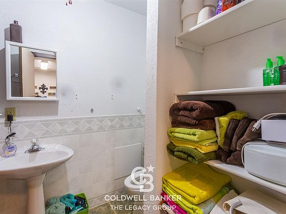 3rd image of 4400 S Poplar St #103D