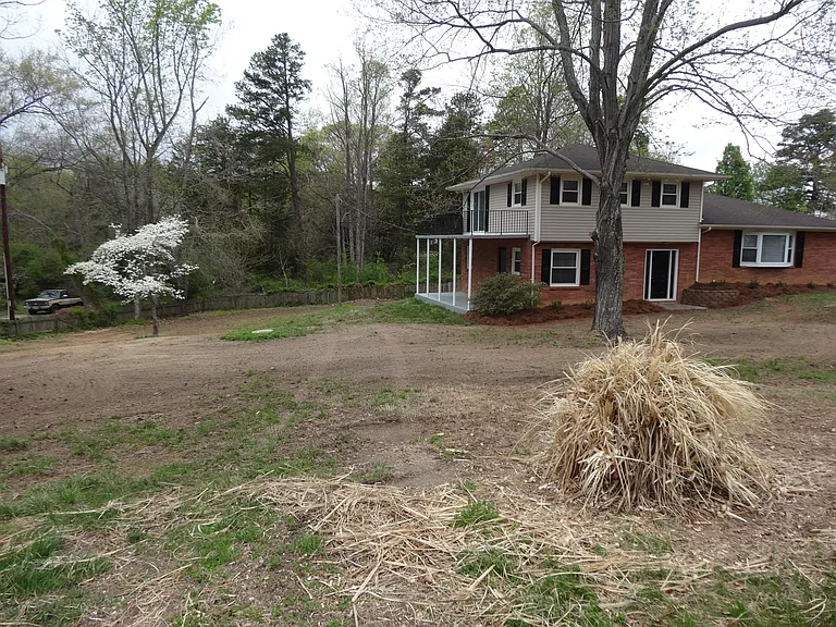 5773 Gumtree Rd — Photo 26