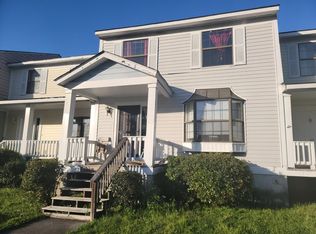 912 Pineland Ave APT 62, Hinesville, GA 31313
