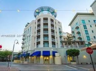 7275 SW 90th Way APT 205, Miami, FL 33156