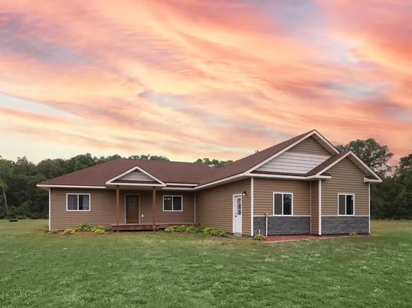 1338 330th St, Motley, MN 56466