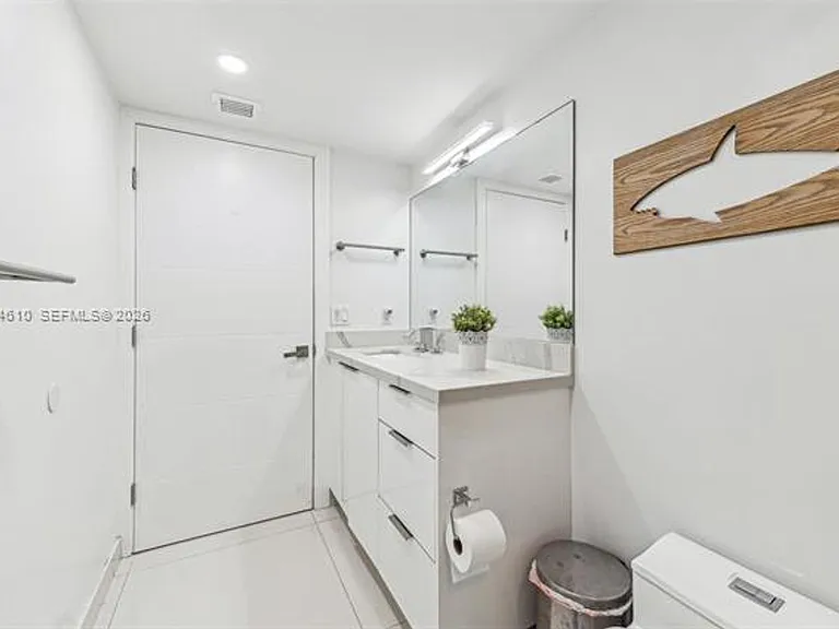 121 Crandon Blvd #251 — Photo 21