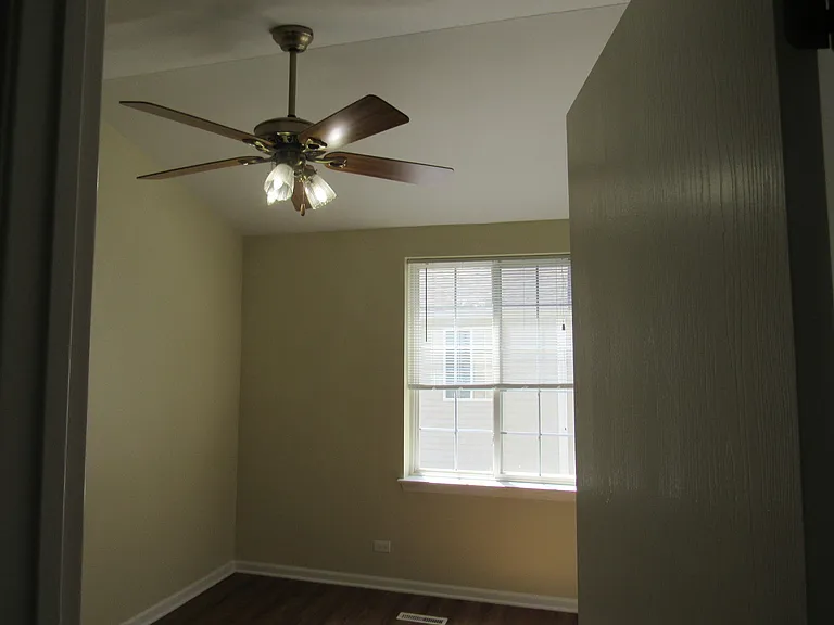 255 W Treehouse Ln — Photo 14