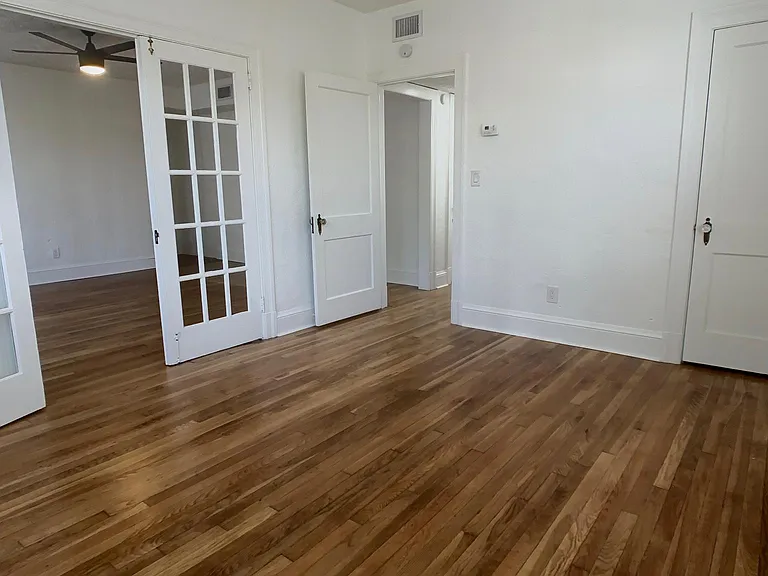 838 Lasalle St #2 — Photo 10