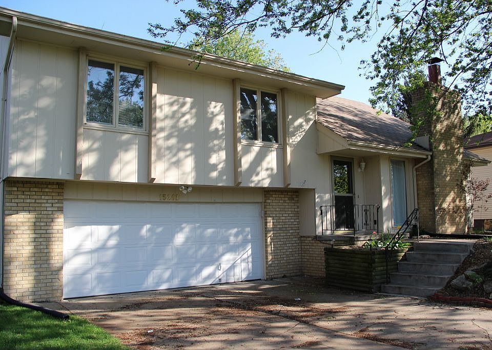 1st image of 15261 Blackwell Dr