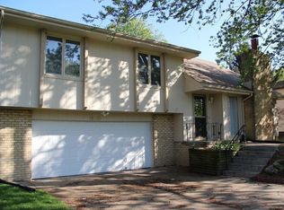 15261 Blackwell Dr, Omaha, NE 68137