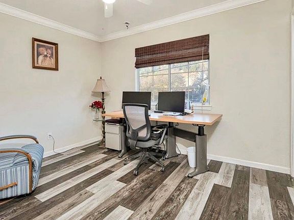5th image of 17319 Meadow View Dr #1