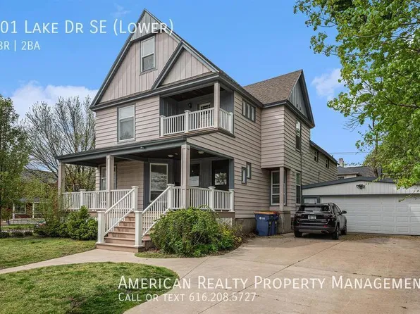 901 Lake Dr SE, Grand Rapids, MI 49506