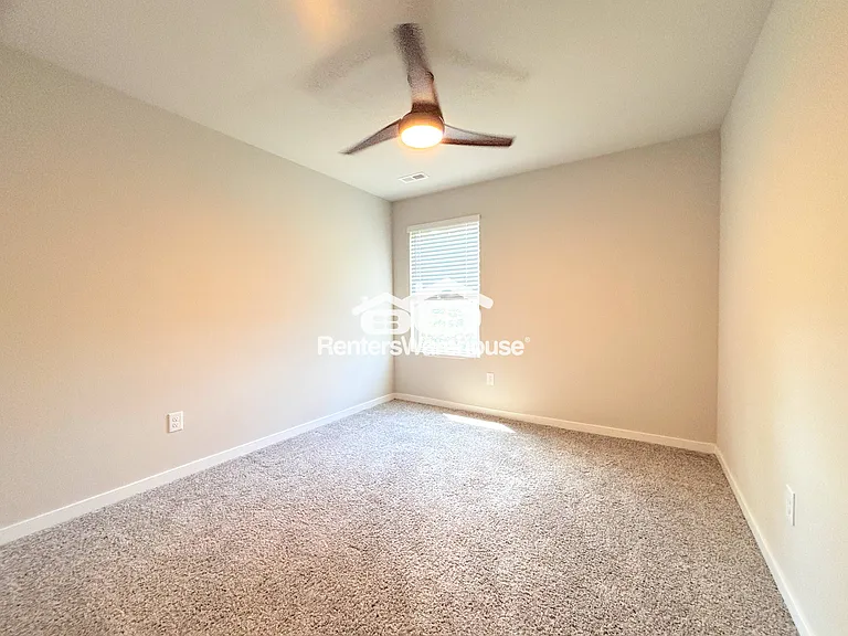 150 Dakota Cir — Photo 24