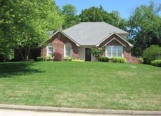 1st image of 2612 Huntleigh Pl