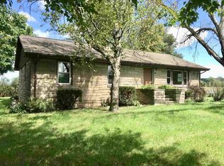 3874 Lincoln Hwy, Bourbon, IN 46504