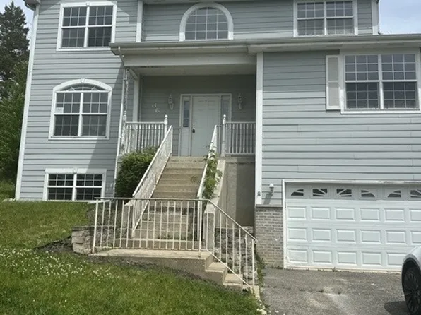 36 Burnette Dr, Antioch, IL 60002