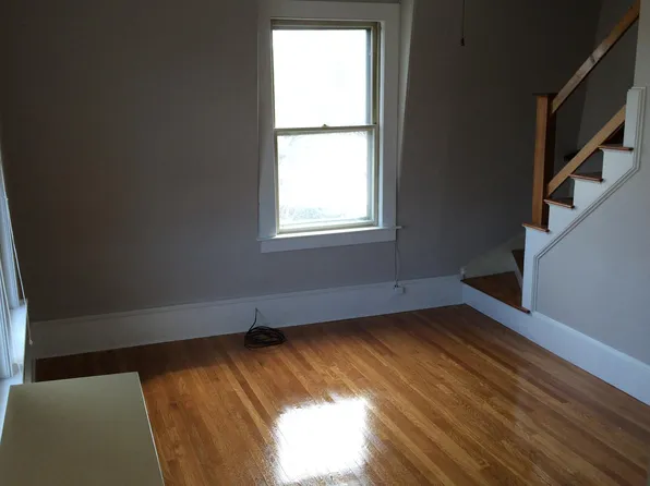 37 Weston St #4, Waltham, MA 02453