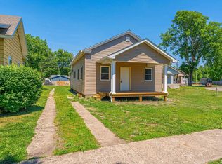 1116 Broadway St, Lincoln, IL 62656