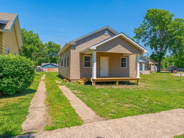 1116 Broadway St, Lincoln, IL 62656
