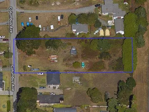 1883 Columbus Ave, McKinleyville, CA 95519