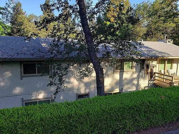 2nd image of 302 Forest Ct