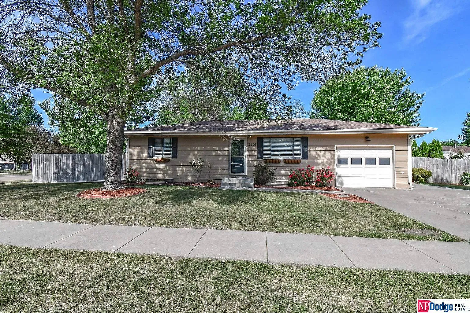 3501 N Miller Rd — Photo 1