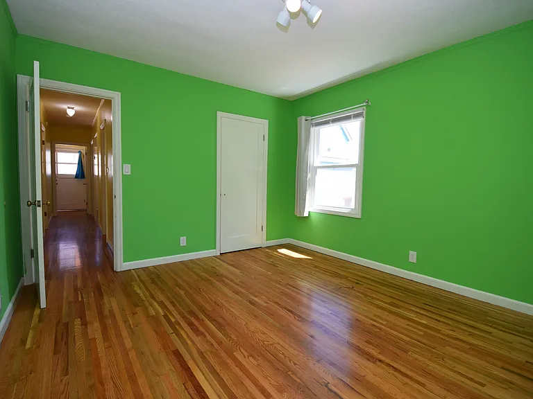 Bedroom 1 - Downstairs
