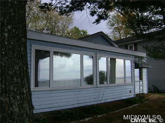 1st image of 1 30th Ave
