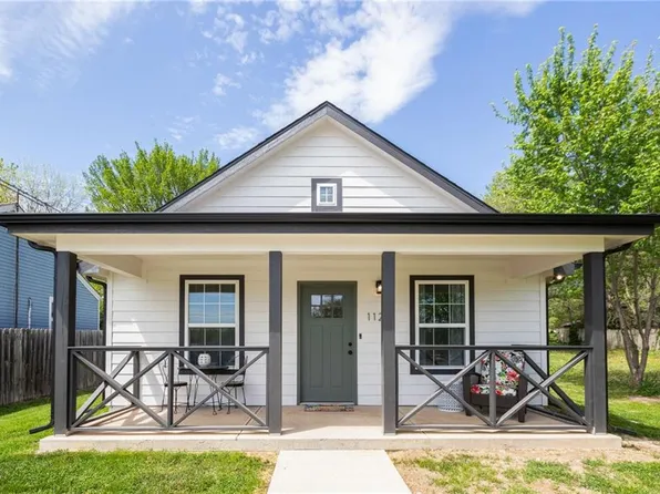 1128 Chestnut Ave, Osawatomie, KS 66064